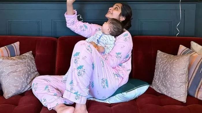 Sonam Kapoor Unseen Hospital Photo Viral With Son Vayu on Her Birthday/Instagram
