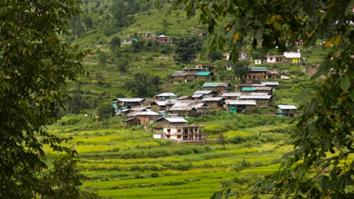 Uttrakhand Beautiful Villages: उत्तराखंड के 3 बेहद खूबसूरत गांव, जो बना देंगे आपके सफर को यादगार