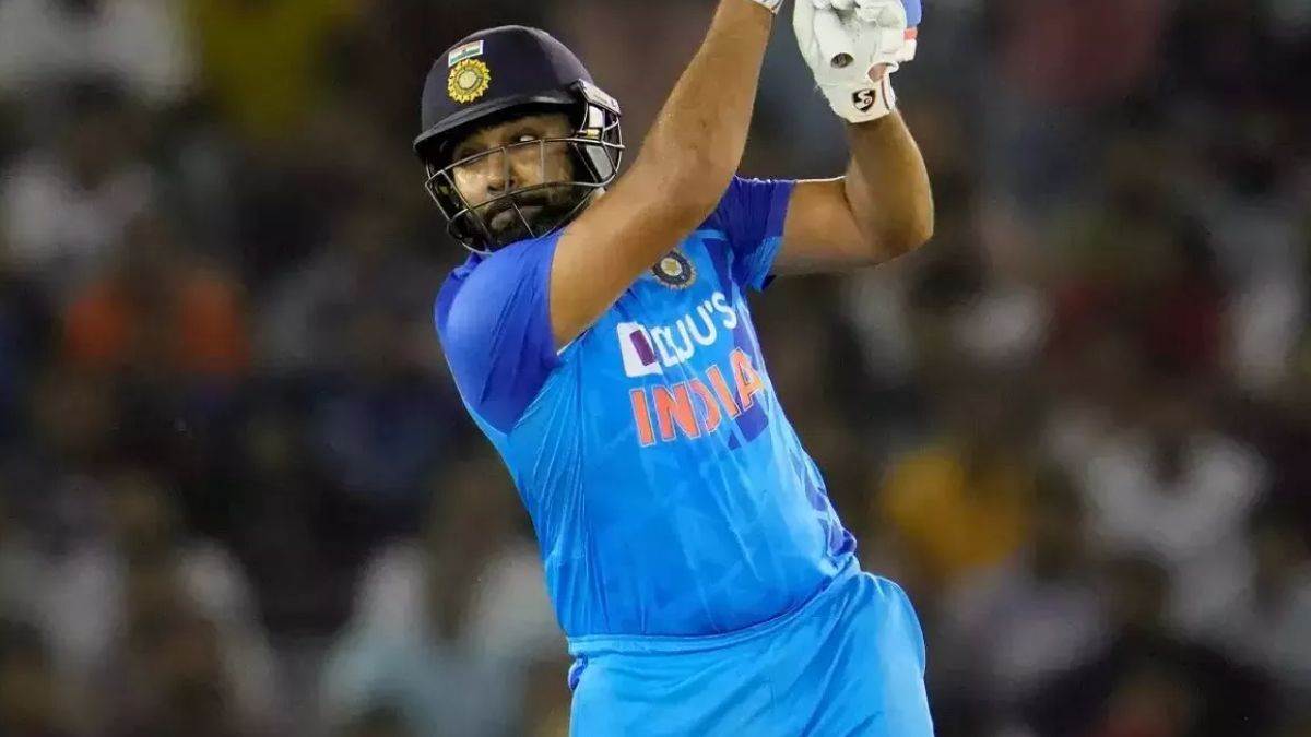 ncr special arrangements were made in noida mall and restaurants for india vs pakistan t20 world cup