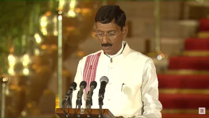 संजय सेठ ने ली राज्य मंत्रीपद की शपथ