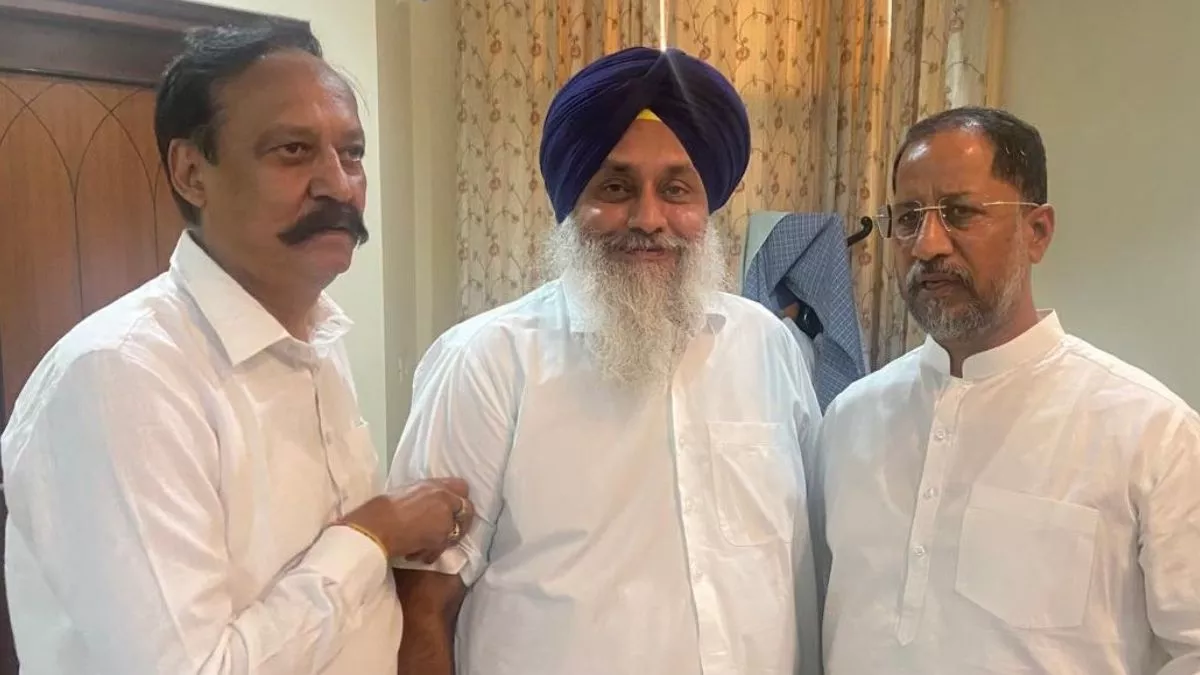 चार महीने बाद पूर्व कैबिनेट मंत्री अनिल जोशी की घर वापसी, शिअद में शामिल; अकाली दल पर उठाए थे सवाल