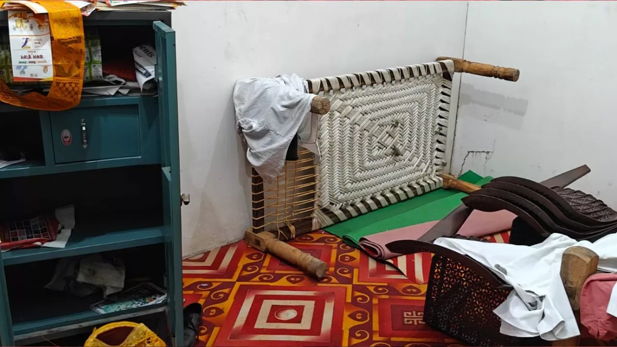 Muzaffarnagar News: चोरों ने मचाया तांडव, चार मकानों से लाखों की चोरी; सीसीटीवी से खुलासे में जुटी पुलिस