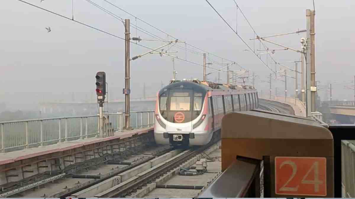 https://www.jagranimages.com/images/newimg/09062025/09_06_2025-pink_23959567.jpg