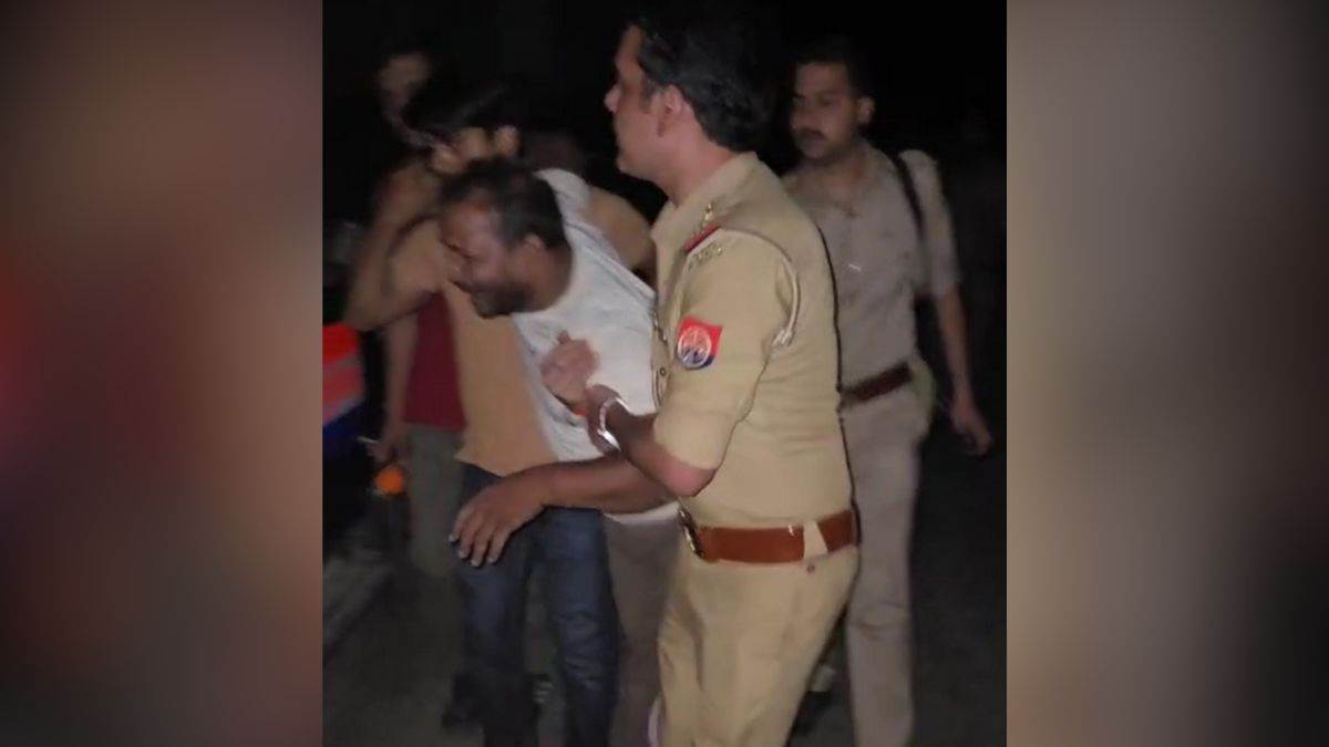 pratapgarh news operation langda cripples criminals 5 injured in 12 days