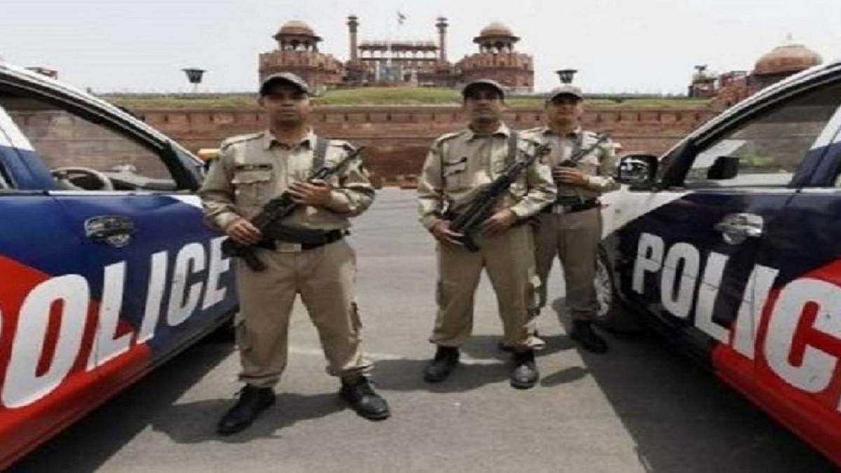 एसएससी दिल्ली पुलिस कॉन्स्टेबल भर्ती 2022 के लिए आवेदन आधिकारक वेबसाइट, ssc.nic.in पर करें।