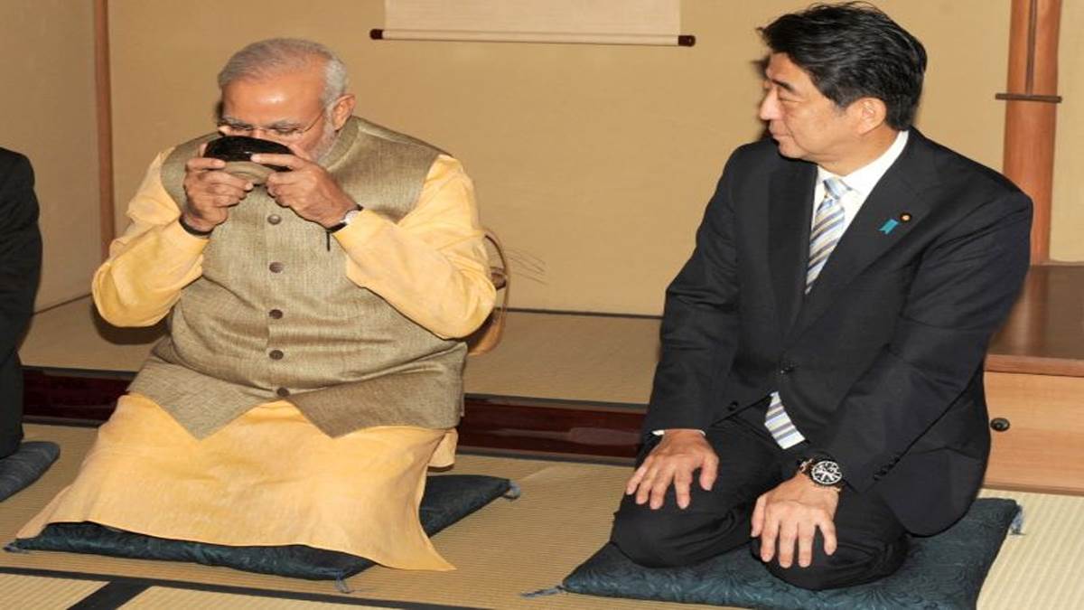 https://www.jagranimages.com/images/newimg/09072022/09_07_2022-shinzo-abe-narendra-modi_22875992.jpg