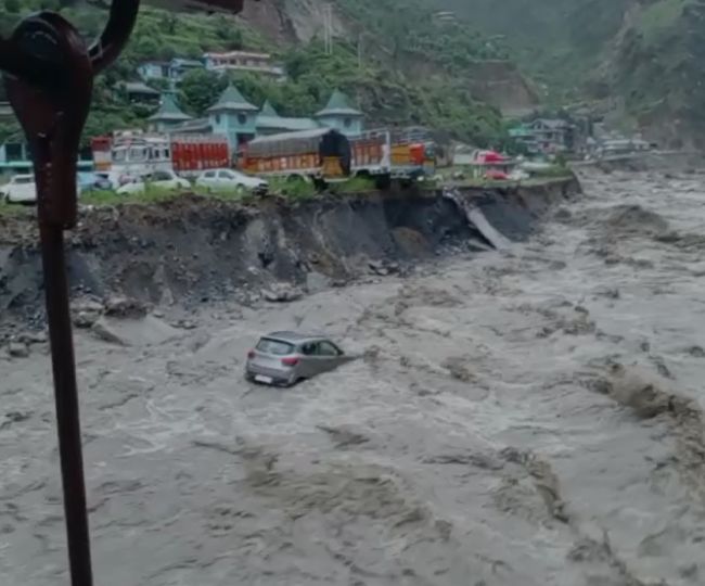 हिमाचल में तबाहीः
