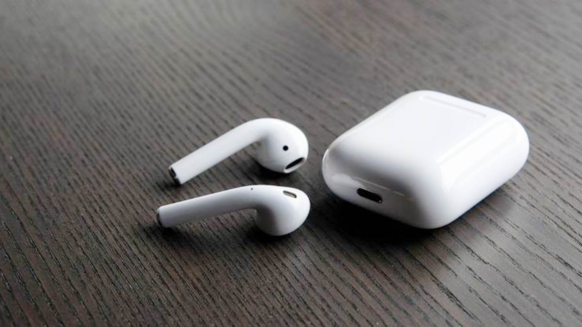 ये Apple Airpods और Earbuds सबसे बेस्ट ईयरफोन, कम कीमत में मिल रही दमदार साउंड क्वालिटी