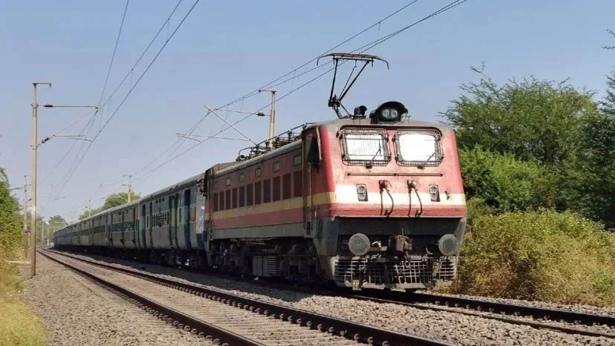 ranchi bhagalpur sawan special fare from dhanbad to jasidih and sultanganj is rs390