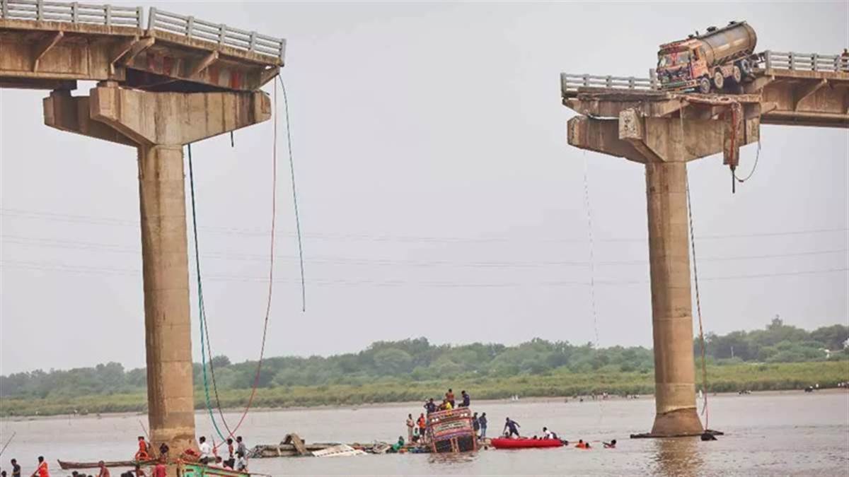 https://www.jagranimages.com/images/newimg/09072025/09_07_2025-gujarat_news_g_23980063.jpg