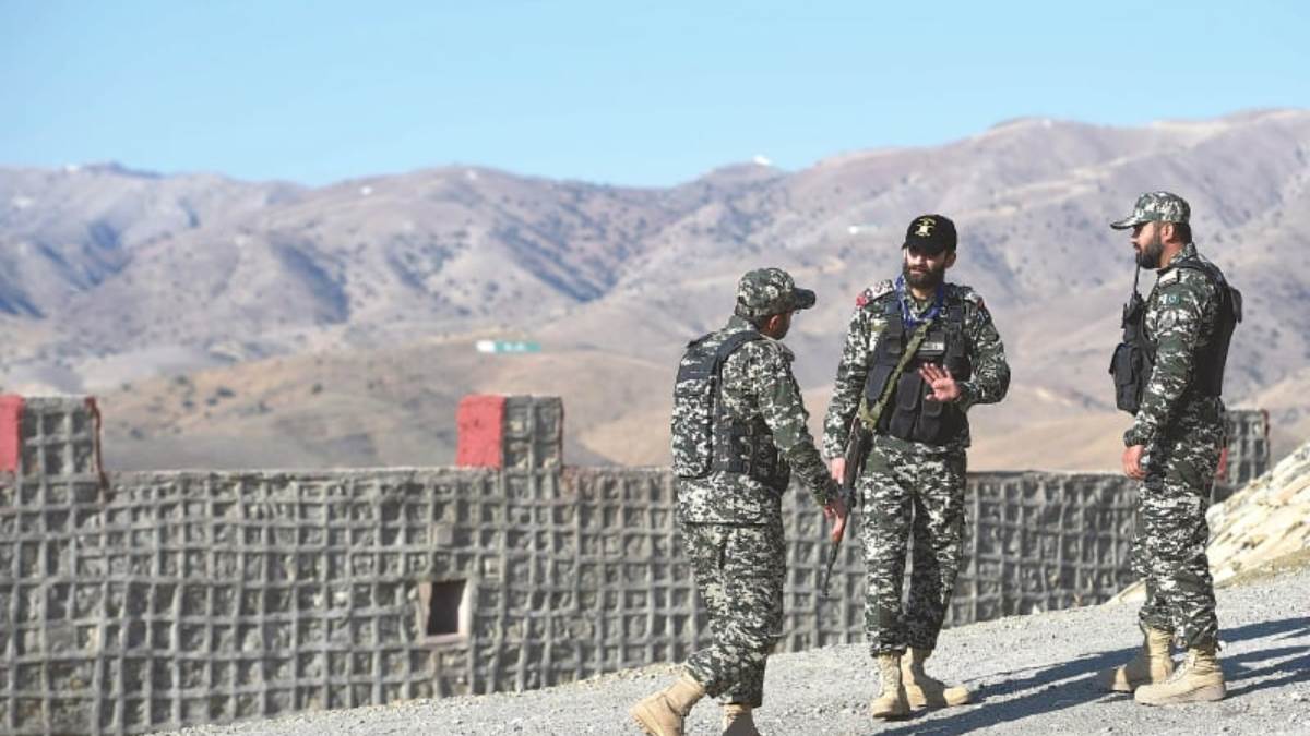 https://www.jagranimages.com/images/newimg/09072025/09_07_2025-pak_army_1_23979642.jpg