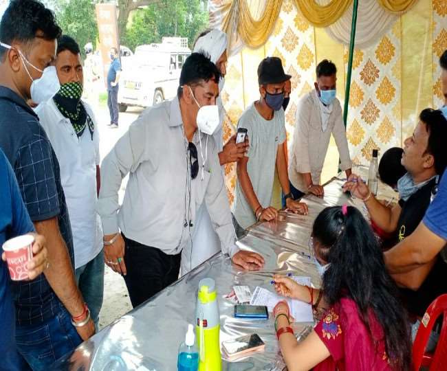 श्रावण अष्टमी नवरात्र के पहले कांगड़ा के शक्तिपीठों में पहुंचे श्रद्धालु।