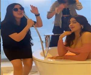 Photo credit - Janhvi Kapoor Insta Account Photo