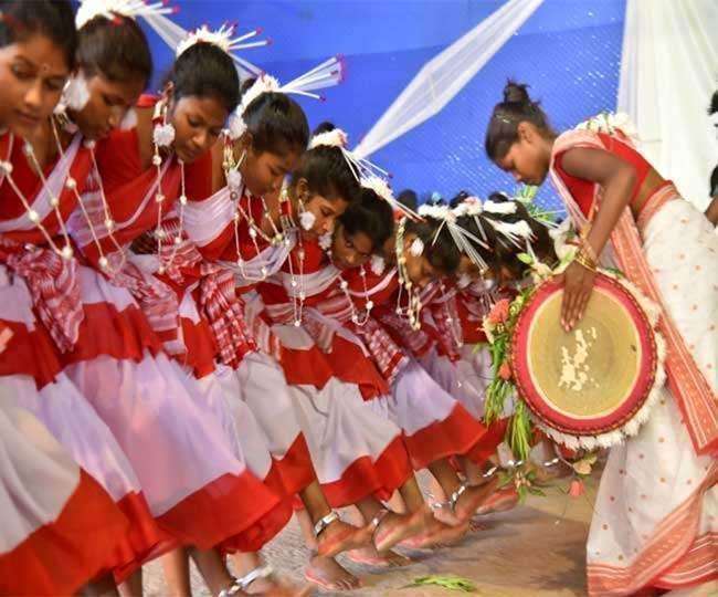 झारखंड में घट रहे आदिवासी, 60 साल में 10 प्रतिशत कम हुई तादाद; अब फिर होगी  जनगणना - World Tribal Day 2021: Population of Tribals Reducing According to  Census Report in Jharkhand