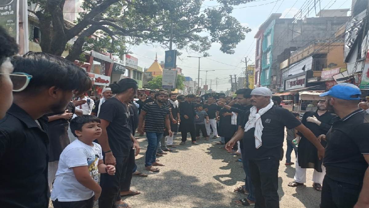 alum and coffin taken out in memory of the lookalike prophet ali akbar