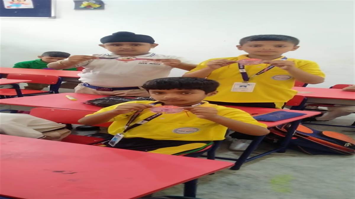 https://www.jagranimages.com/images/newimg/09082022/09_08_2022-09gir_14_09082022_170_22967385_185544.jpg