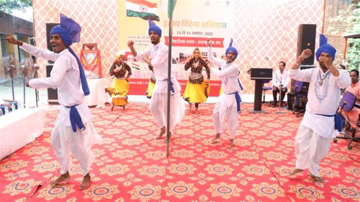 https://www.jagranimages.com/images/newimg/09082022/09_08_2022-09rew_39_09082022_140-c-2_22967227_182411.jpg