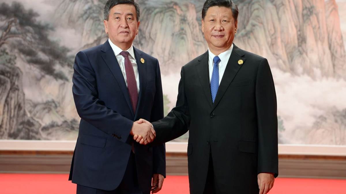चीन के सस्‍ते कर्ज और विकास के झांसे में आया किर्गिस्तान