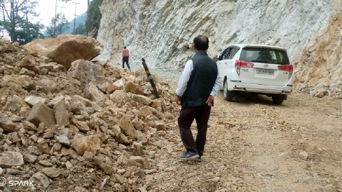 Nainital Bhowali road : भूस्‍खलन के 12 दिन बाद खुला नैनीताल-भवाली मार्ग