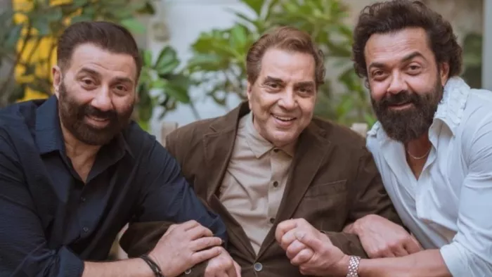 File Photo of Sunny Deol, Dharmendra Deol and Bobby Deol