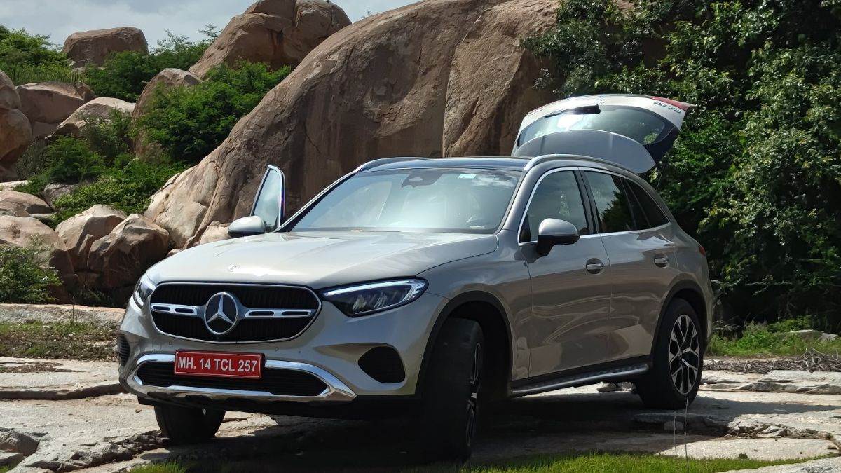 https://www.jagranimages.com/images/newimg/09082023/09_08_2023-mercedes_glc__23496317.jpg