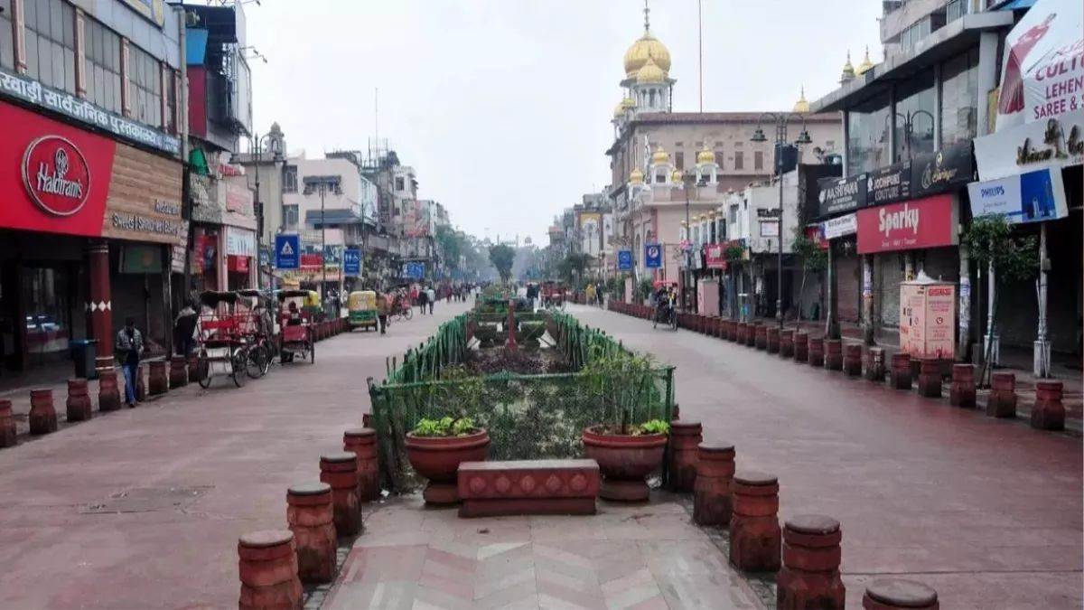 https://www.jagranimages.com/images/newimg/09082025/09_08_2025-chandni_chowk_24008621.jpg