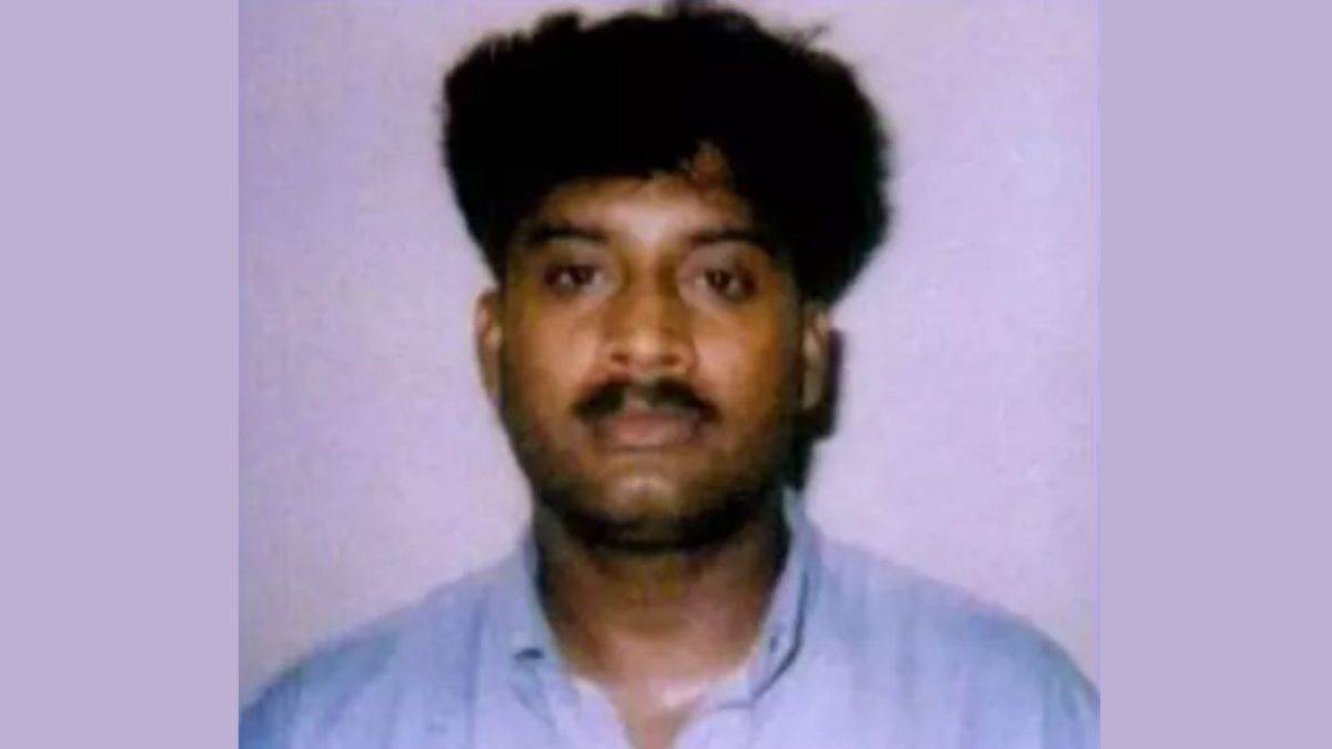 https://www.jagranimages.com/images/newimg/09082025/09_08_2025-salim_pistol_24008510.jpg