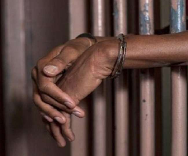 Husband and wife arrested for homes and shops theft in Lucknow