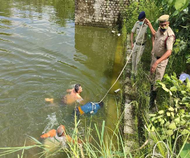 जिला ऊना के टका सड़क किनारे स्थित गुरुद्वारे के पास ऐतिहासिक तालाब में एक युवक की लाश पानी में मिली।
