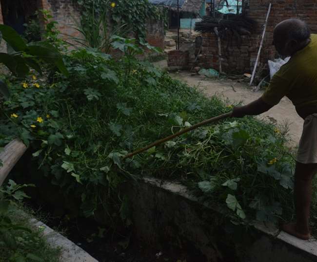 कानपुर के गांवों में बुखार का प्रकोप फैला है।