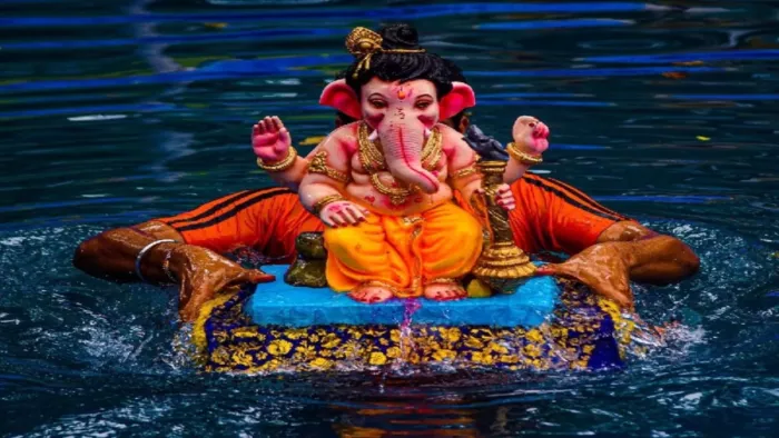 Ganesh Visarjan 2022:दस दिवसीय गणेश उत्सव शुक्रवार को विसर्जन के साथ समाप्त हो रहा है
