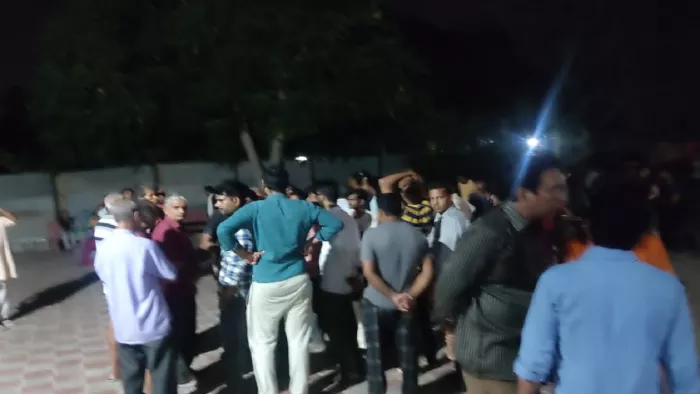 गणेश प्रतिमा का विसर्जन करने गए श्रद्धालु नहर में डूबे, चार की मौत