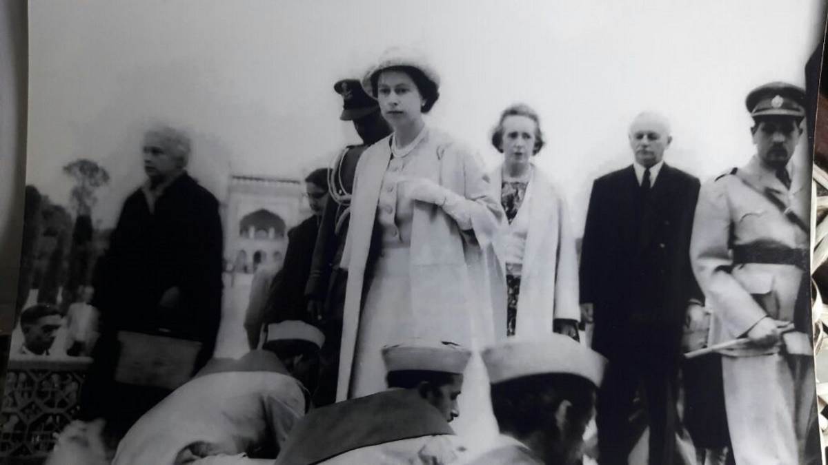 https://www.jagranimages.com/images/newimg/09092022/09_09_2022-queen_elizabeth_ii_23055158.jpg