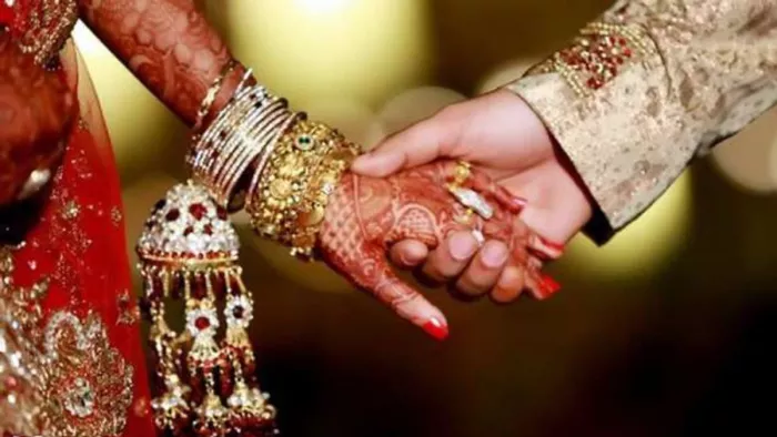 तमिलनाडु में प्यार... गोड्डा में रचाई शादी, ग्रामीणों को रिश्ता नामंजूर; पहुंच गए थाने