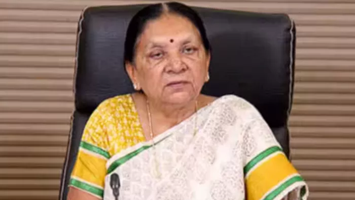 लोकायुक्त ने वार्षिक प्रतिवेदन-2024 राज्यपाल आनंदीबेन पटेल को सौंपा।- फाइल फोटो