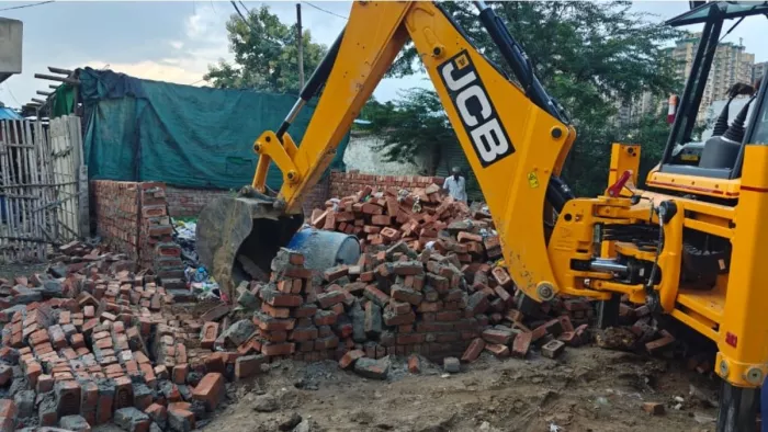 विभाग ने मालिकों को इसी साल फरवरी में कारण बताओ नोटिस जारी किया था। फाइल फोटो