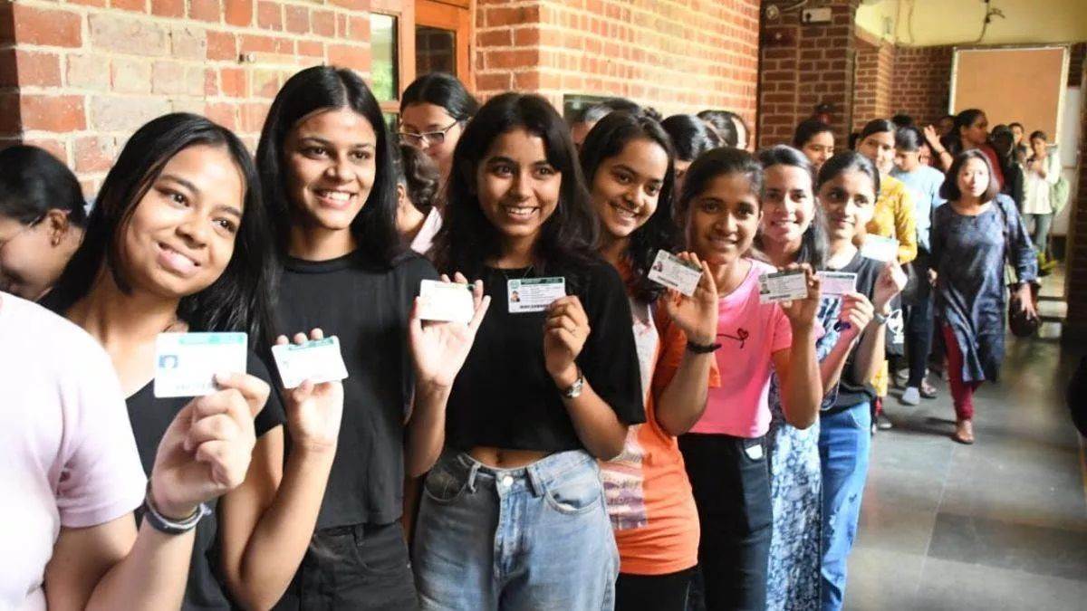 https://www.jagranimages.com/images/newimg/09092025/09_09_2025-dusu_election_1_24041440_205237803.jpg