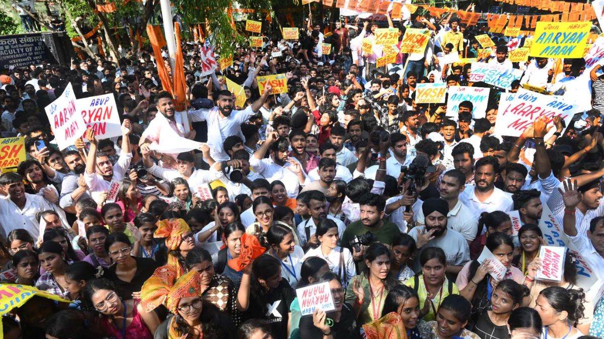 https://www.jagranimages.com/images/newimg/09092025/09_09_2025-dusu_election_24041531_21561446.jpg
