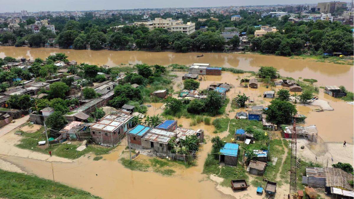 https://www.jagranimages.com/images/newimg/09092025/09_09_2025-flood_24040517_03740369.jpg