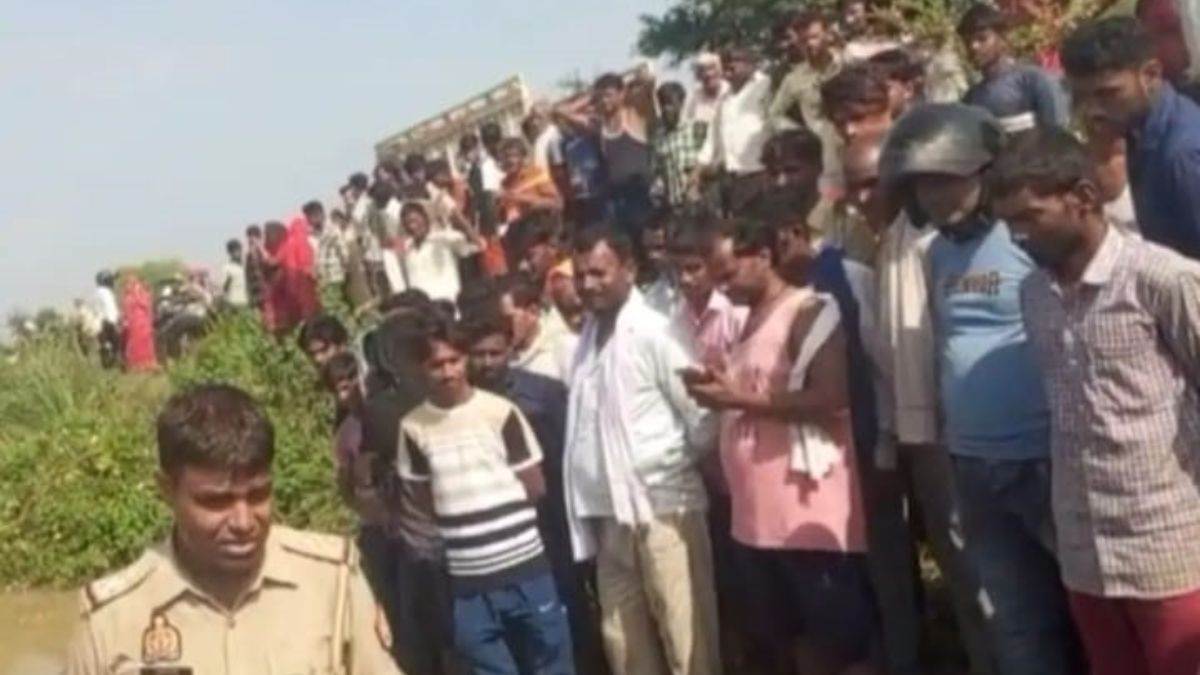 https://www.jagranimages.com/images/newimg/09092025/09_09_2025-man_died_in_drowning_in_nala_24041187.jpg