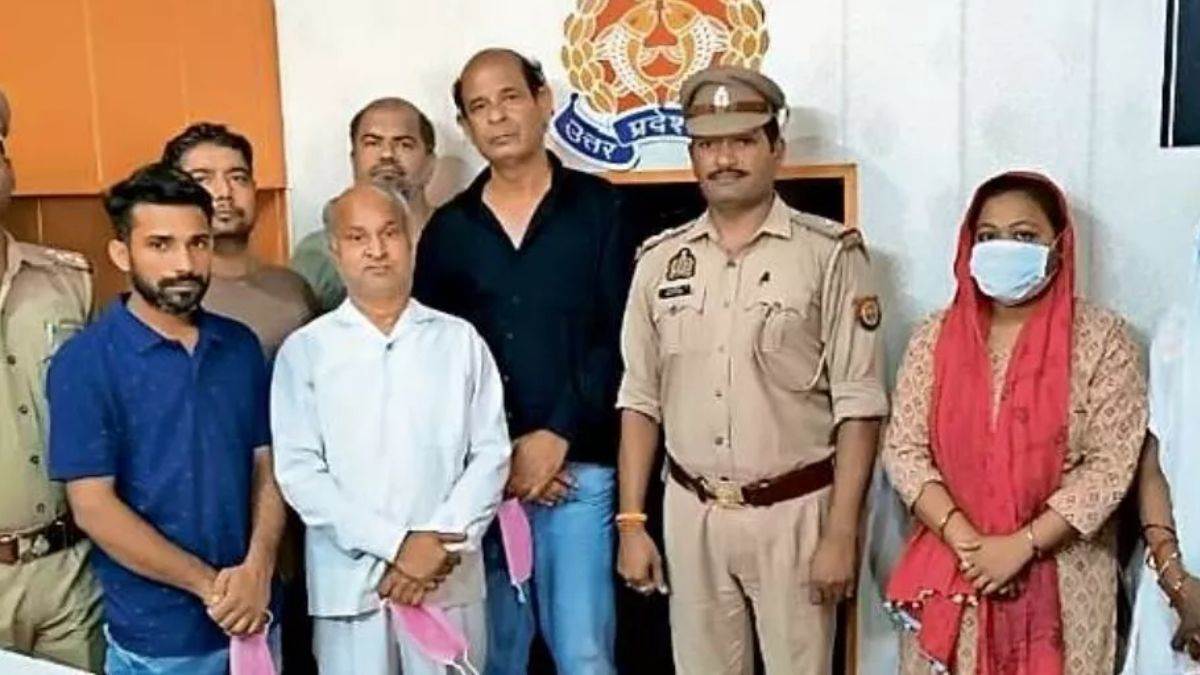 https://www.jagranimages.com/images/newimg/09092025/09_09_2025-matantaran_rajkumar_24039769.jpg
