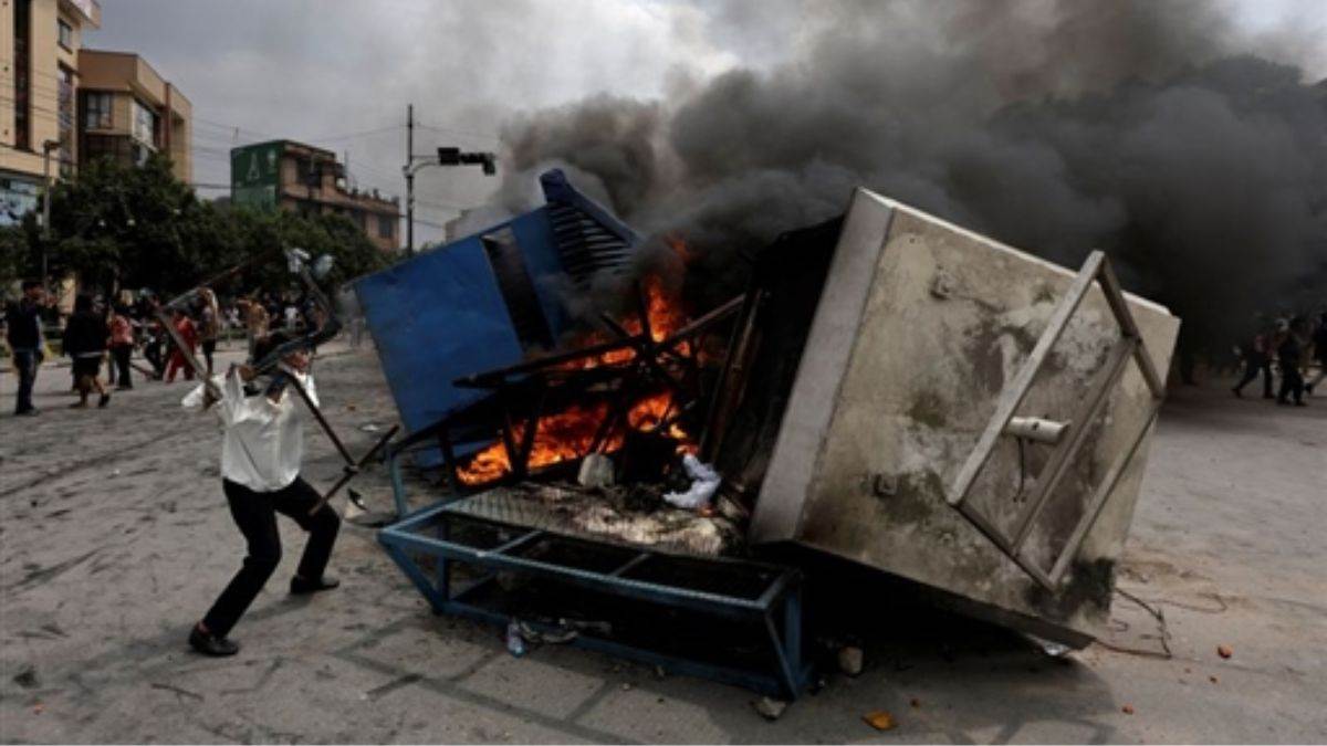 https://www.jagranimages.com/images/newimg/09092025/09_09_2025-nepal_protest_24040845.jpg