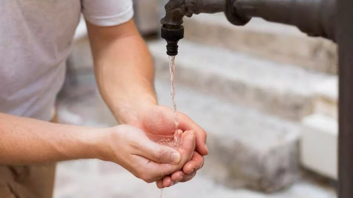 UP  Water Supply: यूपी में त्योहारों पर पानी की सप्लाई नहीं होगी प्रभावित, सरकार ने ऐसी क्या व्यवस्था कर दी?