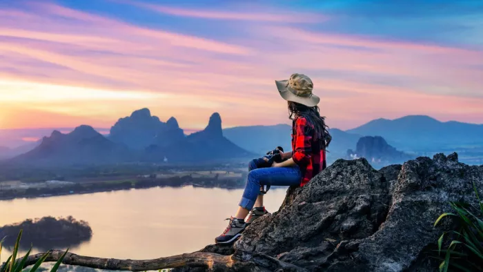 World Mental Health Day 2023: घूमना-फिरना मानसिक स्वास्थ्य के लिए कैसे है फायदेमंद