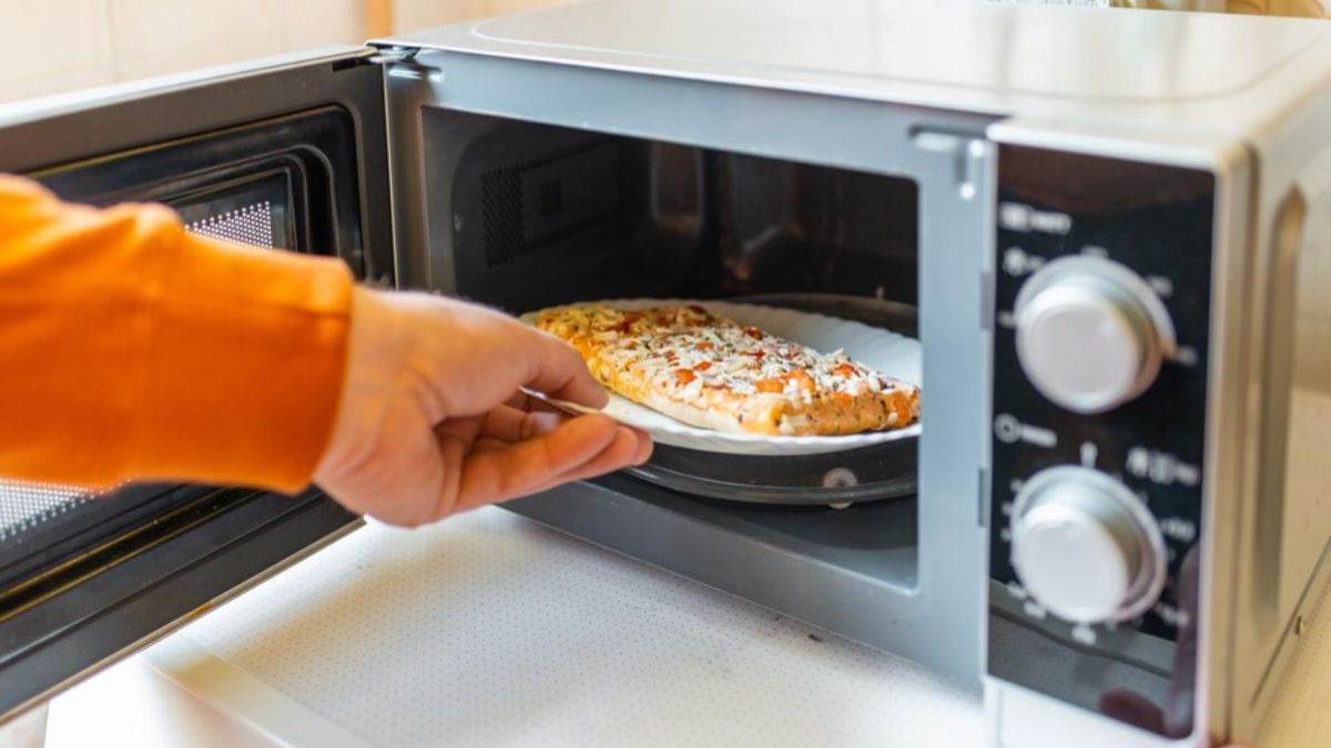 मेहमान भी बांधेंगे तारीफों के पुल! जब इन कन्वेक्शन Microwave Oven में बनेगा लजीज खाना, धांसू फीचर्स देख तुरंत करेंगे ऑर्डर