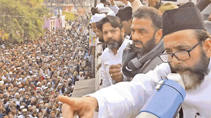 Bareilly News: मौलाना तौकीर रजा की फाइल फोटो।