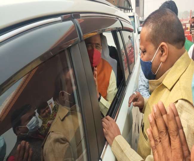 BJP State General Secretary Organization Sunil Bansal is meeting for MLC in  Agra