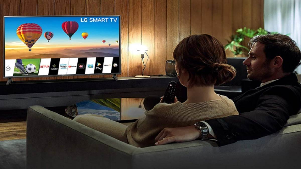Best LG TV In India: लोगों के बीच इन LG Smart LED TVs का हमेशा रहता है जलवा, देखिए कीमत और स्पेसिफिकेशन