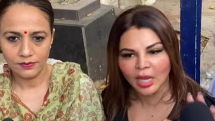 FIR against Rakhi Sawant: Rakhi Sawant and her friend Falguni Brahmbhatt against FIR register.