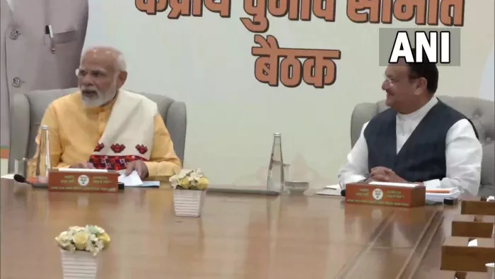 BJP की केंद्रीय चुनाव समिति की बैठक में शामिल होने के लिए पीएम मोदी पहुंचे पार्टी मुख्यालय। फोटो- एएनआइ।